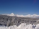 le mont-Charvin enneig&eacute;, embl&egrave;me du Val d'Arly